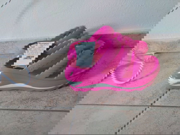 Crocs mega crush 3 straps