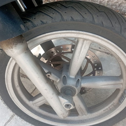 Aprilia Scarabeo 200i 2011 used scooter 181cc automatic