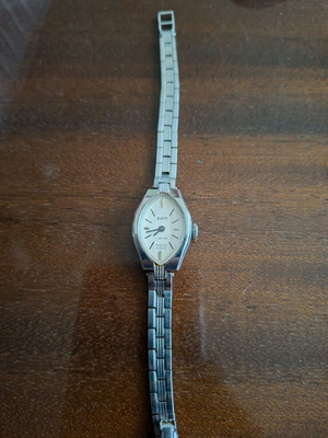 Zaria mechanical watch women's used, vintage USSR