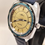 Mens watch, new old stock, 100% working
