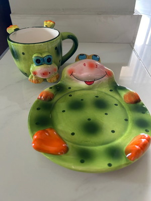 Vintage children's ceramic mug used with frog design