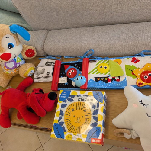 Baby toys pack like new with Fisher Price and Minene