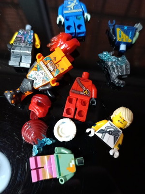 Lego figure parts used