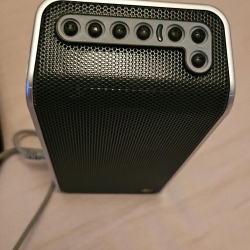 Logitech V20 Notebook Speakers like new with carrying case