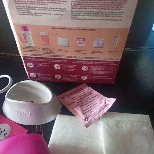 Veet electric hair removal device like new