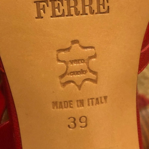 Gianfranco Ferre red heels new, size 39, leather