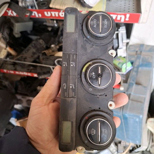Golf 5 heater switches used