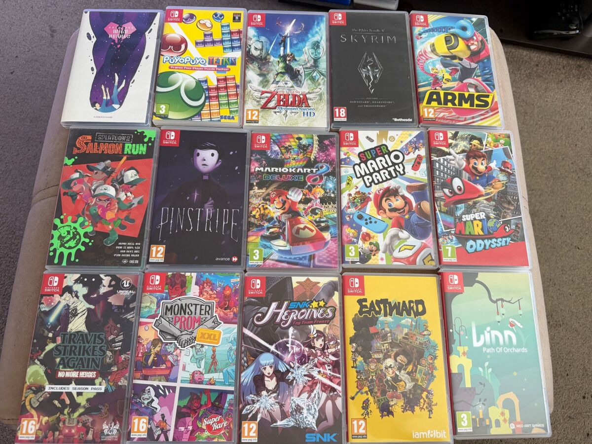 Large lot of 68 video games for… - € 1.600,00 - Vendora.cy