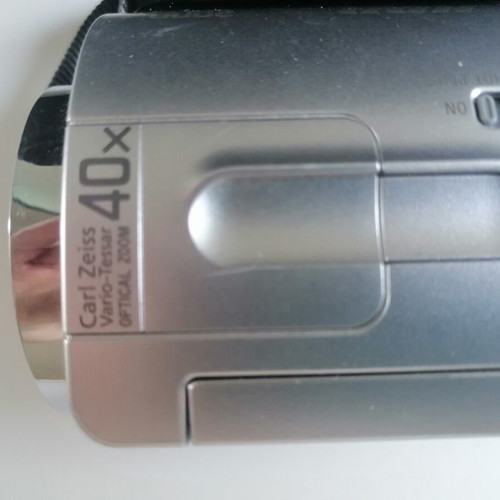Sony Handycam DCR-SR42E video camera set