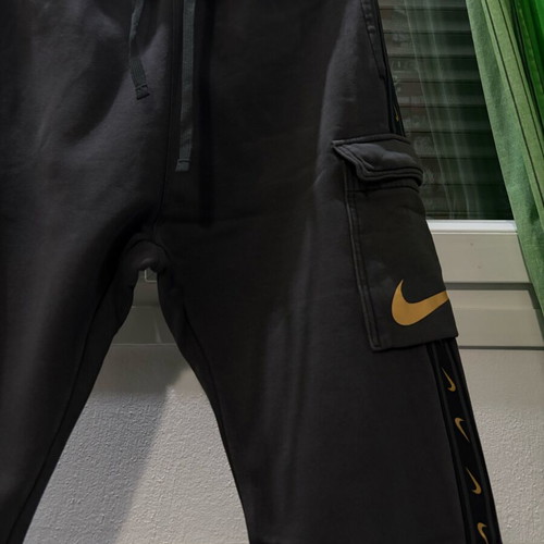 Nike tracksuit like new, gray and gold, size M