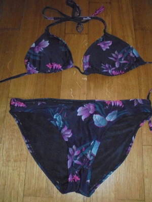 black floral swimsuit small size