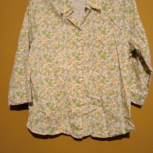 Mode Classic vintage women's shirt with floral pattern, new