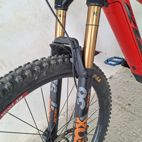 KTM Macina 291 Mountain Bike used, 27 inch, disc brakes, red