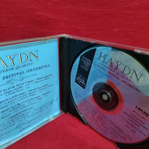 Haydn Emperor Quartet CD like new, classical
