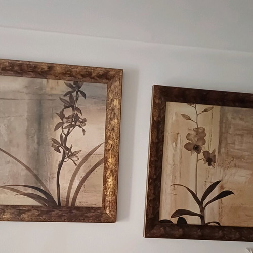 Set of 2 handmade canvas paintings like new
