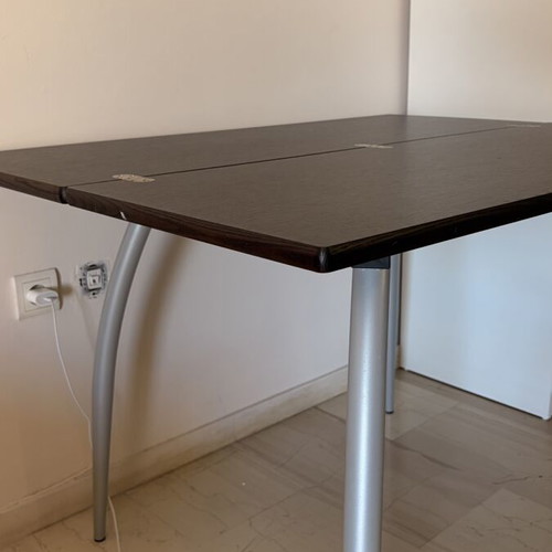 Dining table with chairs like new, extendable