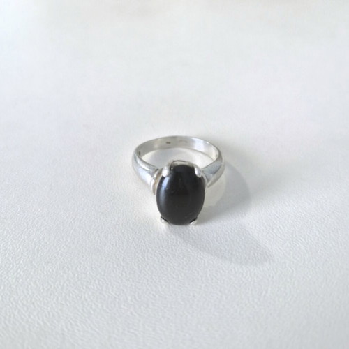 Silver S9.25 ring with onyx