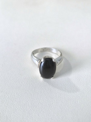 Silver S9.25 ring with onyx