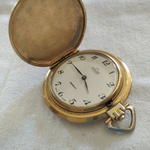 Oscar pocket watch like new, men's