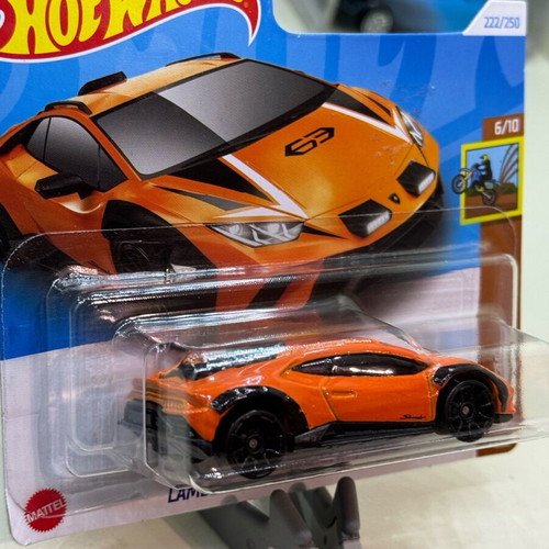 Hot Wheels Lamborghini Huracan Sterrato new sealed