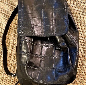 Μαύρη δερμάτινη Τσάντα Backpack - Μεσαίο μέγεθος - Άριστη κατάσταση