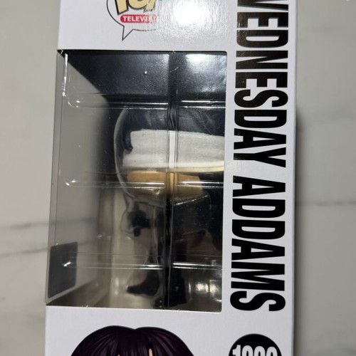 Funko Pop! Television Wednesday Addams 1820 new vinyl figure