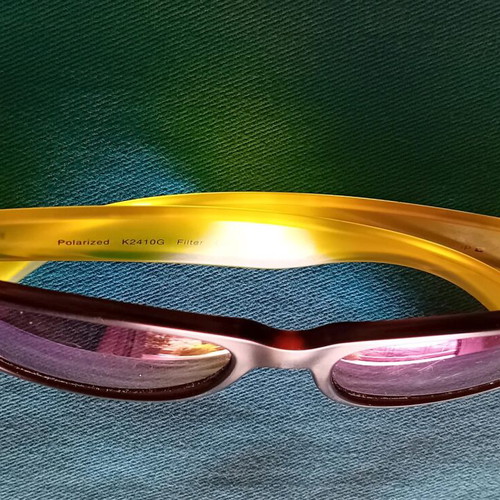 Invu children's polarized sunglasses used, gray green frame and lenses