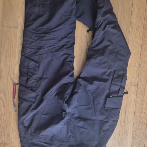 Ziener ski and snowboard pants used, black, size 40