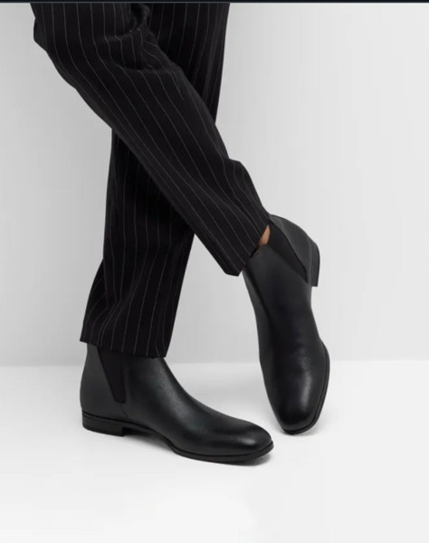 PRADA MEN'S BLACK CHELSEA ANKLE BOOTS Size 44
