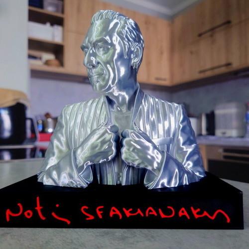 3D print Notis Sfakianakis bust
