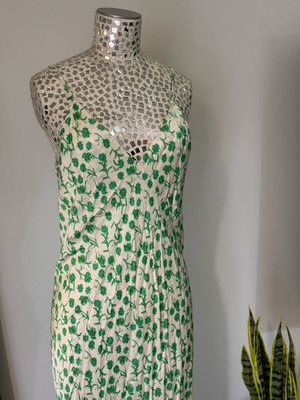Zara satin midi dress with cream green flowers like new, size M