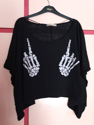 Oversized top μεταχειρισμένο με σχέδιο χέρια σκελετού Pink Woman μέγεθος S