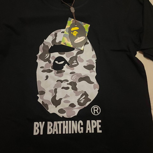 BAPE Ape Head Camo T-Shirt new, size M, black and grey