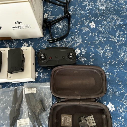 DJI Mavic Air Drone Fly More Combo like new