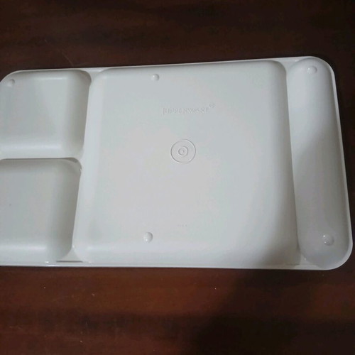 Tupperware 4-Section Dinner Plate new 38×23 cm