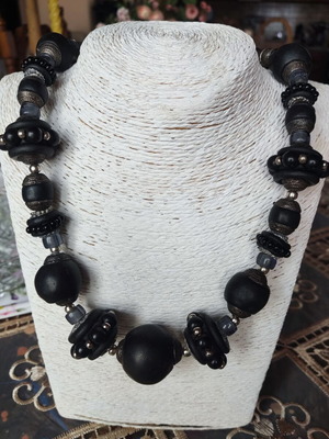 Statement vintage handmade necklace with large black beads, like new