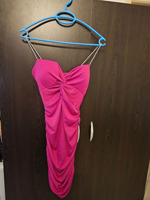 Fuchsia dress like new