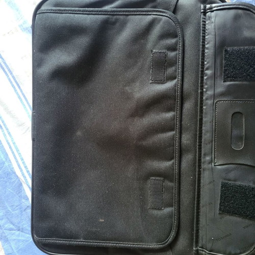 Toshiba laptop bag used, fits up to 15.6 inches
