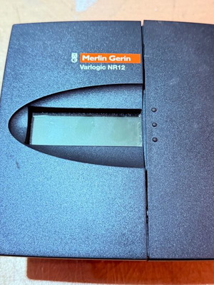 Merlin Gerin NR12 Varlogic Controller used but functional