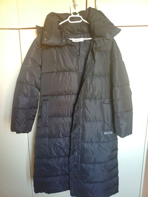 Trussardi μακρύ γυναικείο puffer μπουφάν με αποσπώμενη κουκούλα σε μαύρο, μέγεθος 40
