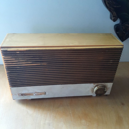 Tonmaystor vintage radio device from 1960 Bulgaria used