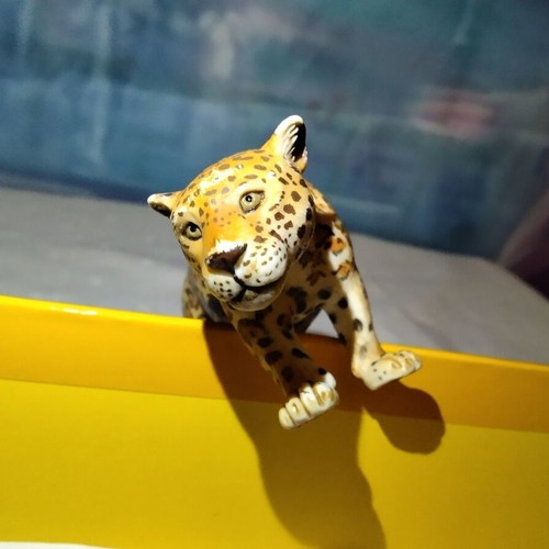Jaguar Schleich figure like new