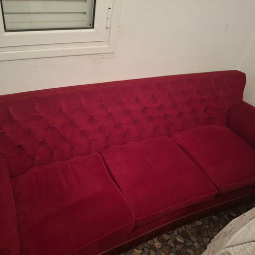 Living room set used with 1 three-seat sofa and 4 armchairs
