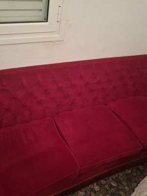 Living room set used with 1 three-seat sofa and 4 armchairs