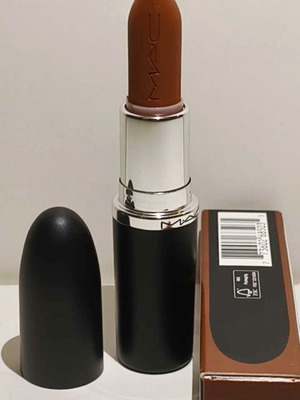 MACximal Silky Matte Lipstick Iconic Photo like new