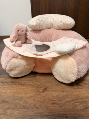 Mamas & Papas baby seat like new
