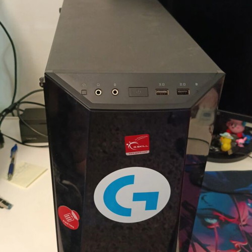 Gaming PC Ryzen 5 2600, RX 580, 16 GB RAM, like new