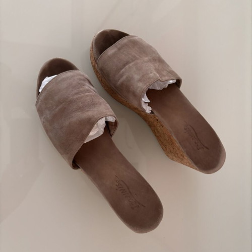Ioannis Suede Mules Platform Sandals Size 38 Used Beige