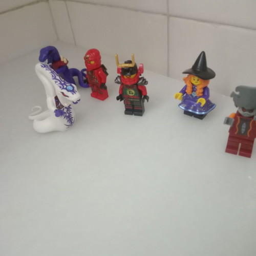 Lego Ninjago figures like new, authentic