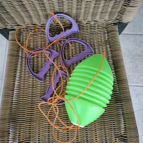 Swoosh ball yard game for two in excellent condition